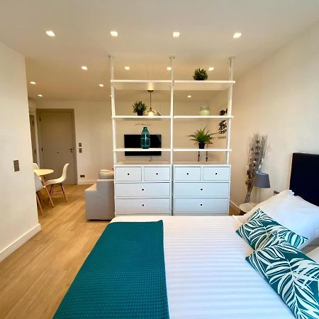 Magnifique Studio A Deux Pas Du Port De Сен Тропе Екстериор снимка