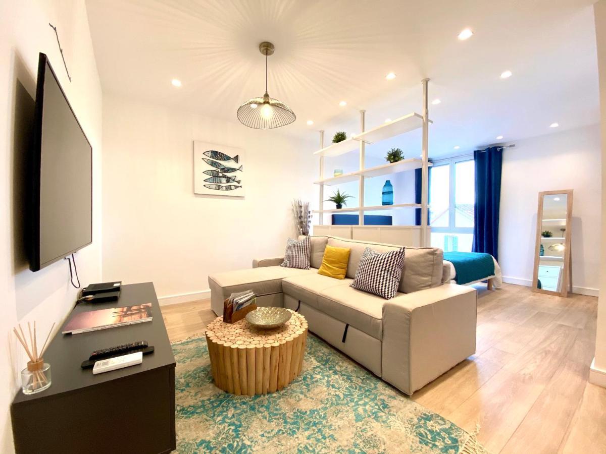 Magnifique Studio A Deux Pas Du Port De Сен Тропе Екстериор снимка